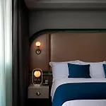 The Savoy 5*