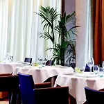 The Savoy 5* Limerick Junction