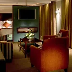 The Savoy Hotell 5*