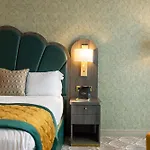 The Savoy Hotell 5*