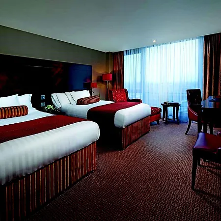 The Savoy Hotel 5*