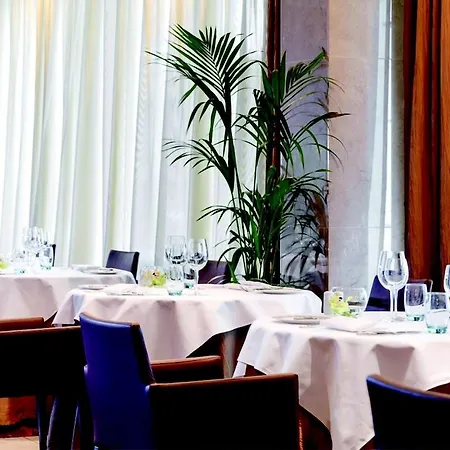 The Savoy 5* Лимерик