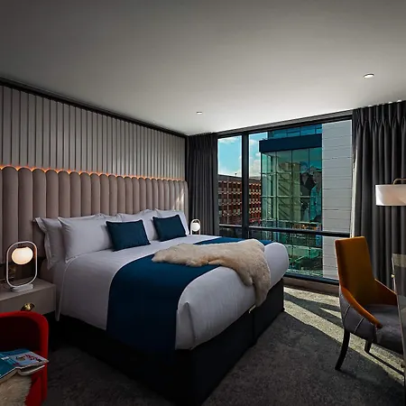 The Savoy Hotel 5*
