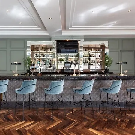 Hotel The Savoy