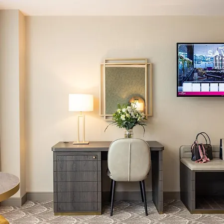 Hotel The Savoy 5*