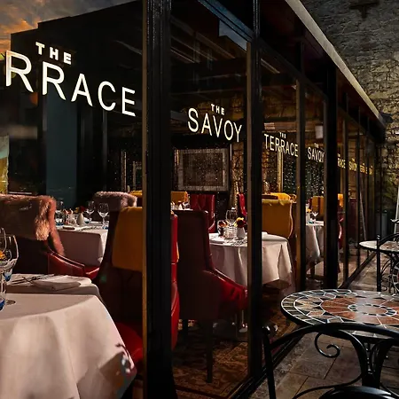 The Savoy Лимерик