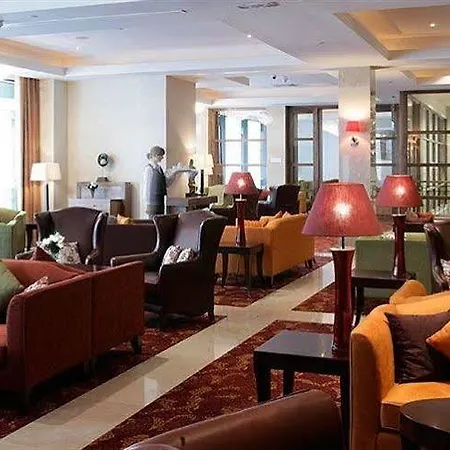 Hotel The Savoy
