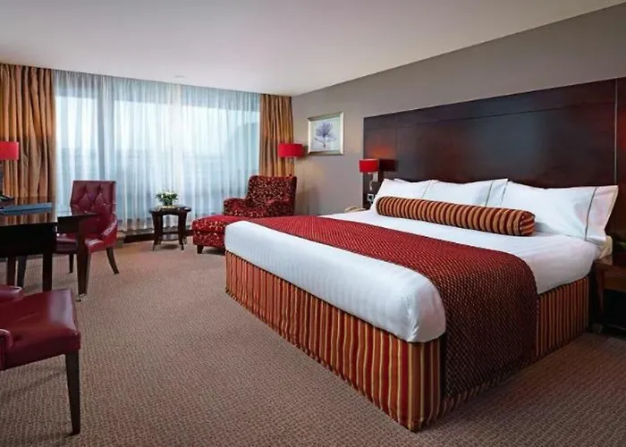 Отель The Savoy