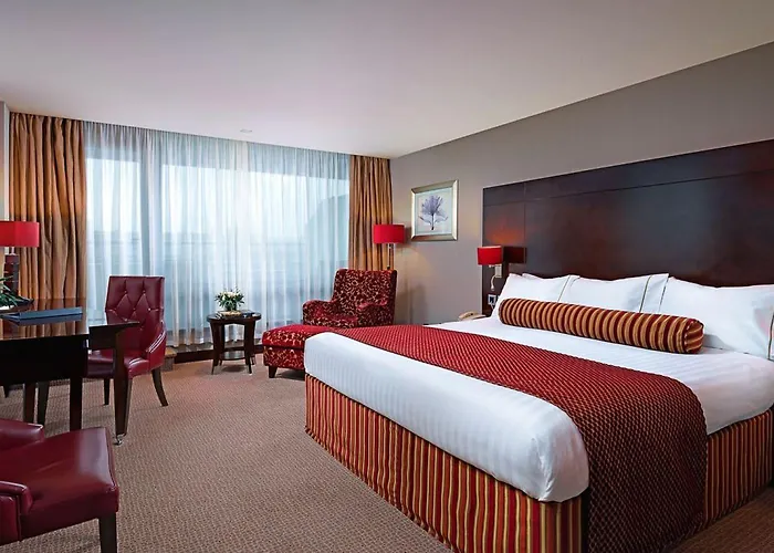 Отель The Savoy 5*