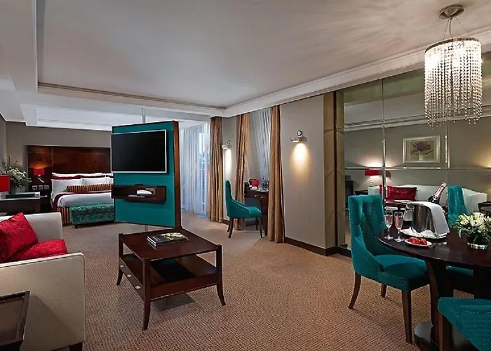 The Savoy Лимерик