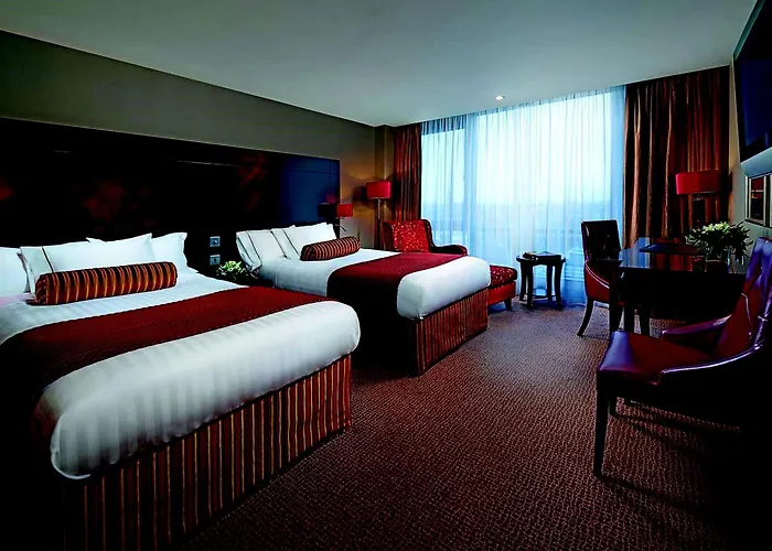 The Savoy Hotel 5*