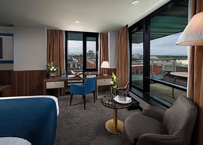 The Savoy 5*