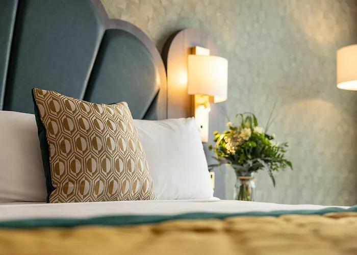 The Savoy Hotel 5*